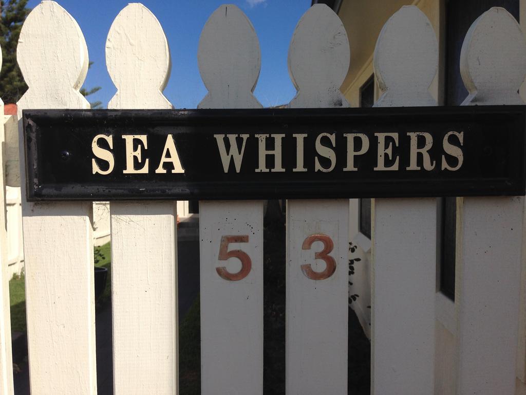 키아마 Sea Whispers B&B 외부 사진